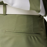 J. Lindeberg Jomle Golf Shorts - Ölgrün