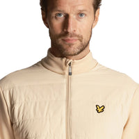 Lyle & Scott Baffle gesteppt Viertel Zip Golf Midlayer - Sanddune