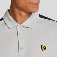 Lyle & Scott Golf Striped Polo Shirt - Kiesel/ Dunkle Marine