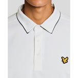 Lyle & Scott -Kontrastkaller Golf Polo -Hemd - Weiß