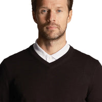 Lyle & Scott Tonal Eagle Merino Blend gegen Neck -Strick - Jet Black