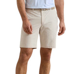 Peter Millar Salem 高性能高尔夫短裤 - 燕麦色