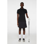 J. Lindeberg Women's Tour Tech Golf Polo Shirt - Schwarz