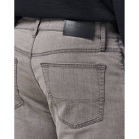 Travis Mathew Legacy Leichte Jeans - grau