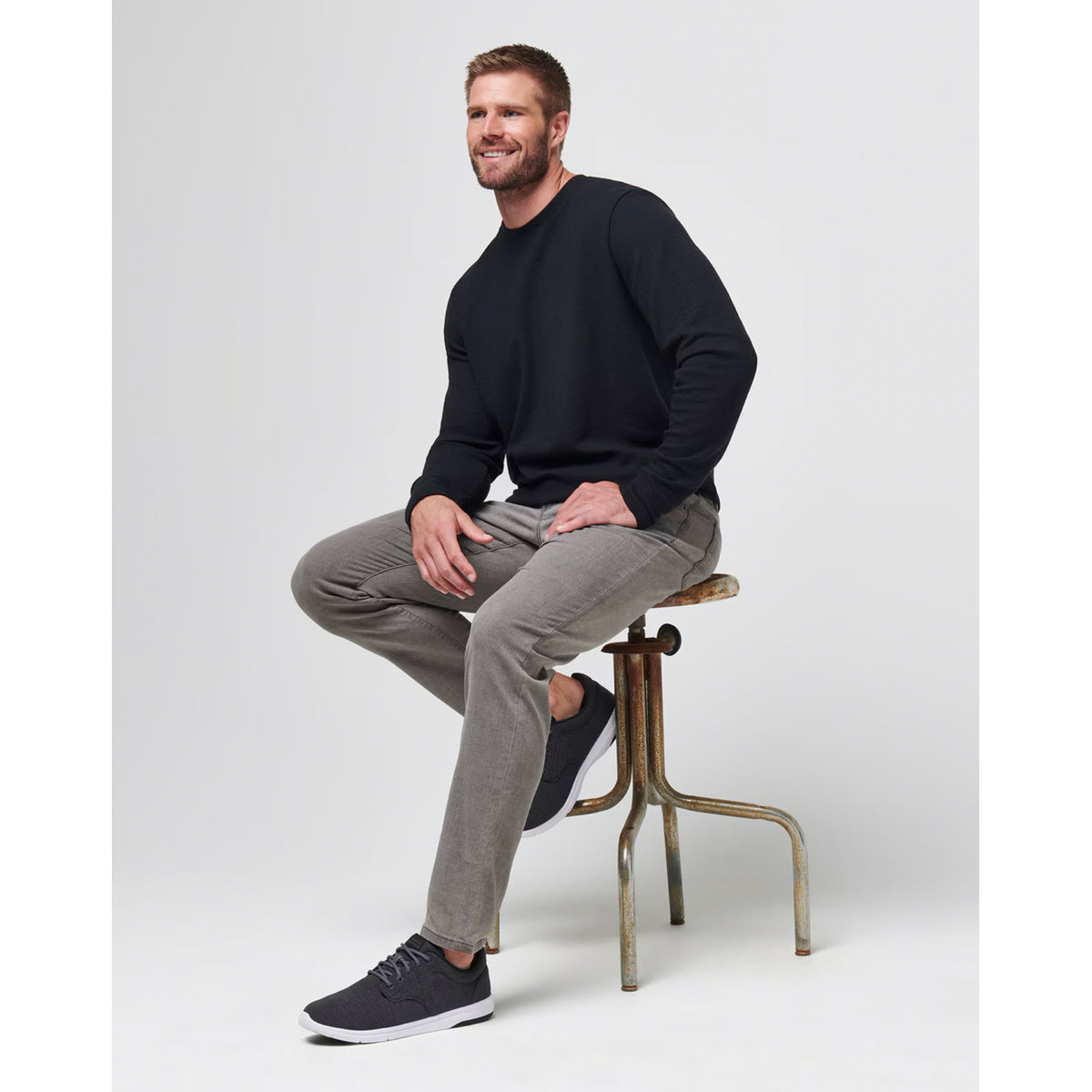 Travis Mathew Legacy Leichte Jeans - grau